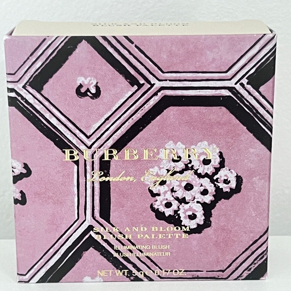 Burberry Silk and Bloom Limited Edition Blush - Picture 4 of 4